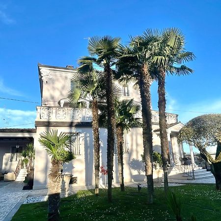 B&B Stazione Don Camillo Brescello Exterior photo